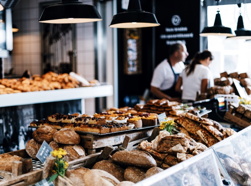 boulangerie-BEUIL-min_bakery_bread_food_market_pastries_shop_store-1169705